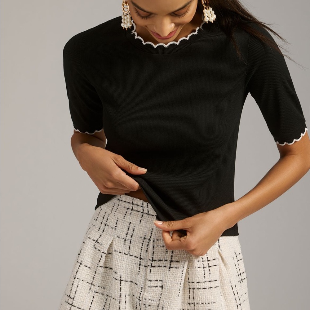 Black Scalloped Edge Top by